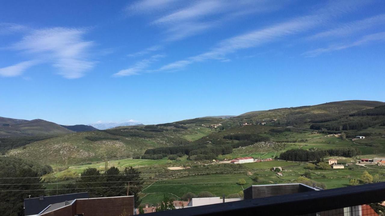 Cara Norte De Gredos Hoyos del Espino Kültér fotó