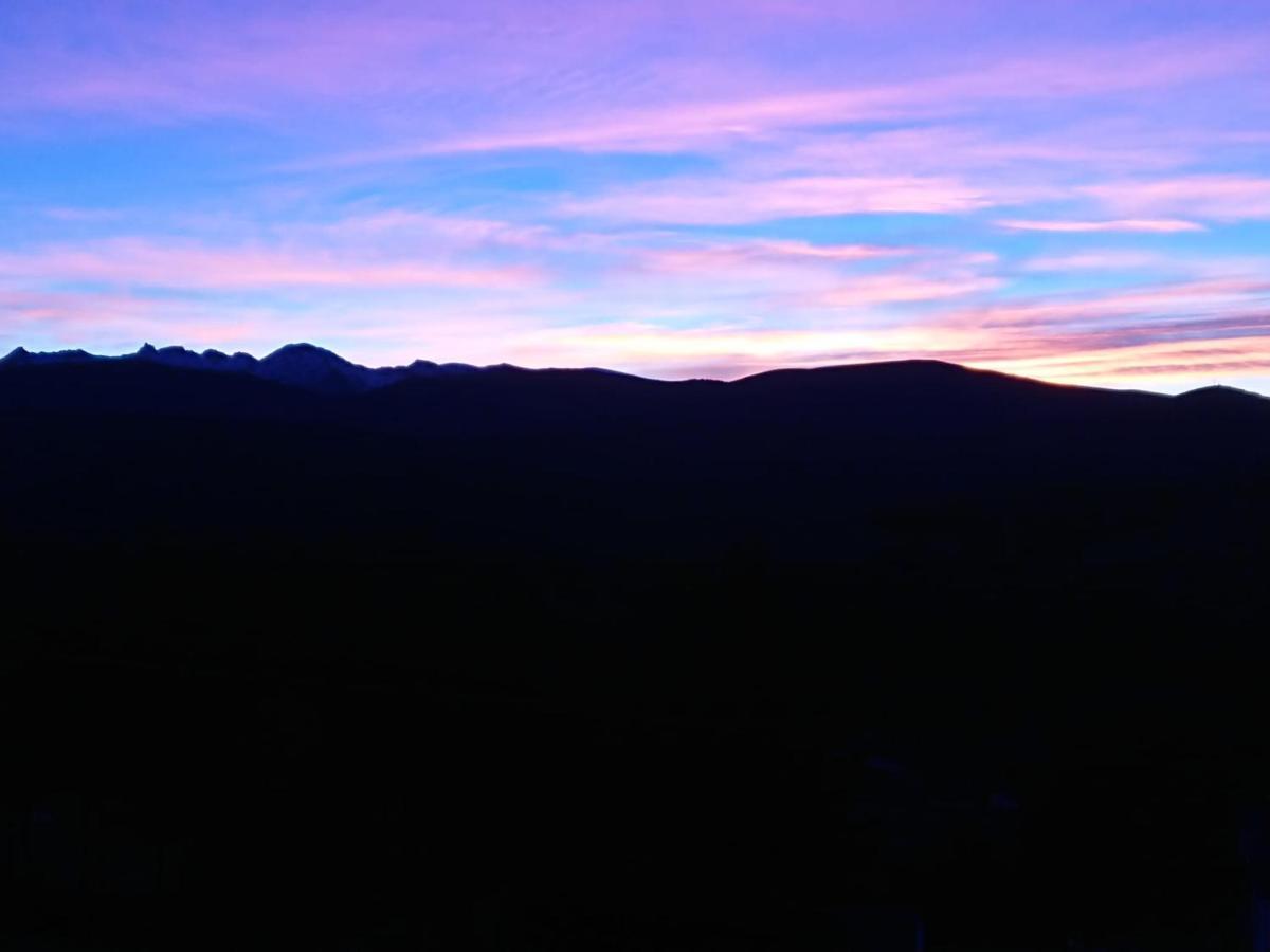 Cara Norte De Gredos Hoyos del Espino Kültér fotó