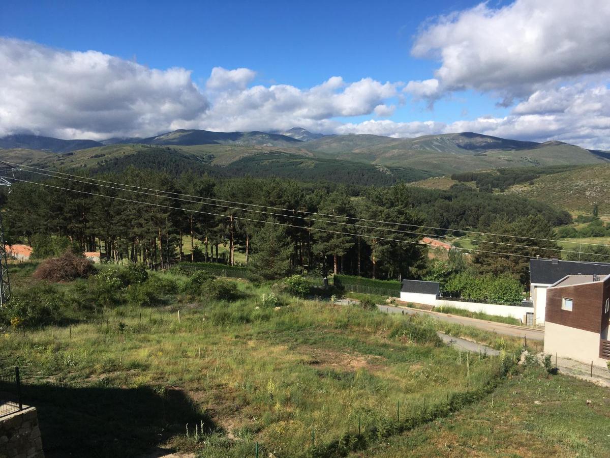 Cara Norte De Gredos Hoyos del Espino Kültér fotó