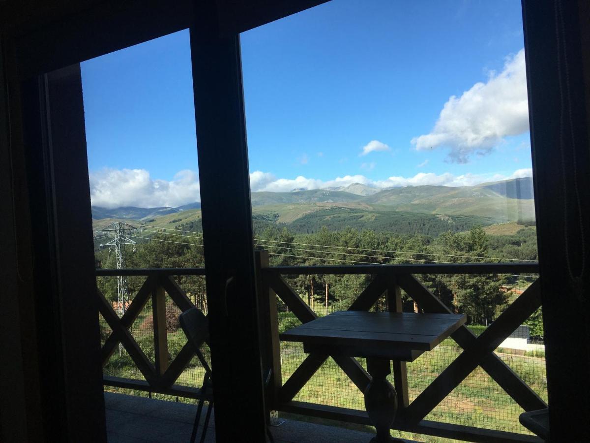 Cara Norte De Gredos Hoyos del Espino Kültér fotó