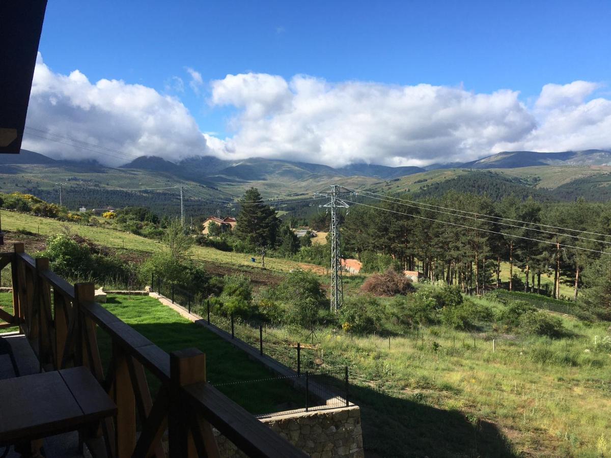 Cara Norte De Gredos Hoyos del Espino Kültér fotó