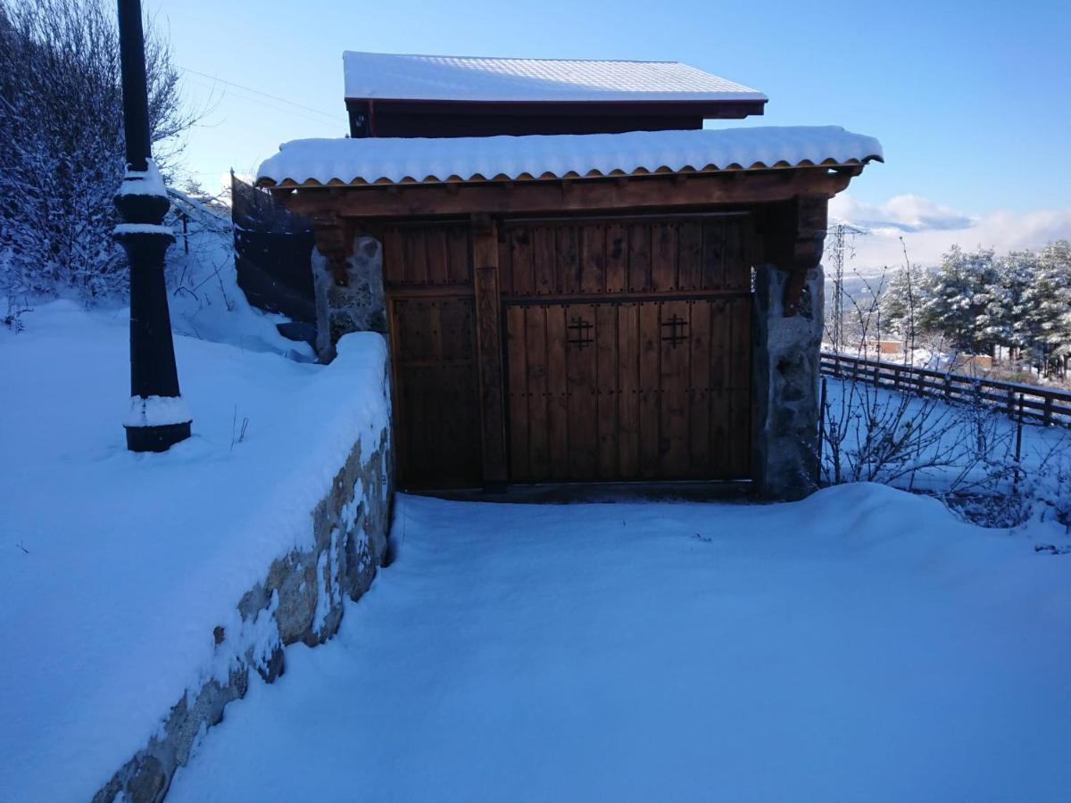 Cara Norte De Gredos Hoyos del Espino Kültér fotó