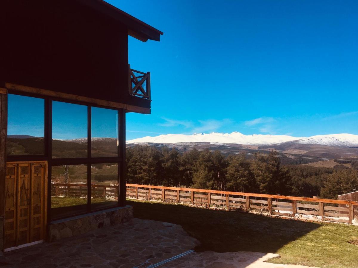 Cara Norte De Gredos Hoyos del Espino Kültér fotó