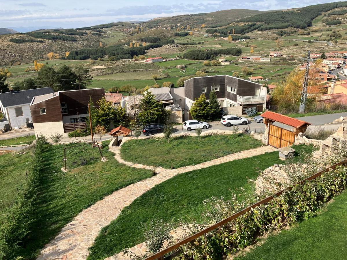 Cara Norte De Gredos Hoyos del Espino Kültér fotó